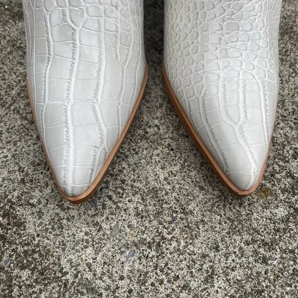 Lulus Elenora light bone grey faux snake skin western boots - Picture 7 of 8